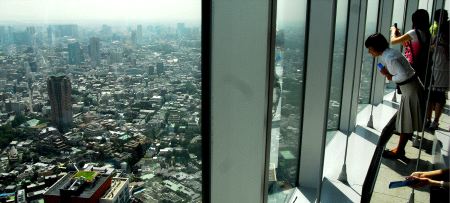 Tokio, urbe consumista y reverencial