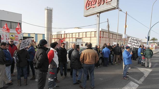 Ocho empleados de Coca-Cola Alicante trabajan ya en Valencia