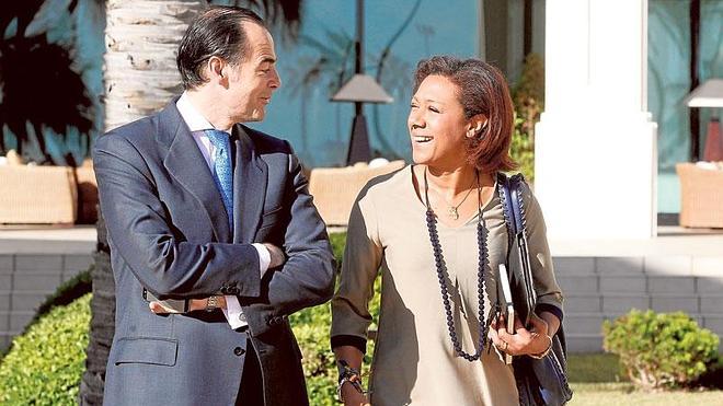 Lola Johnson dimite tras ser imputada junto al resto de la cúpula de RTVV