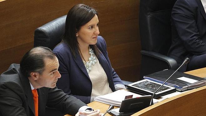 Fabra sitúa de portavoz a la consellera con la que mantenía más reservas