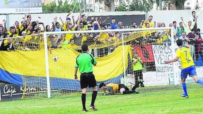 El Frente Eskorpión prepara una fiesta para arropar al Orihuela en Los Arcos