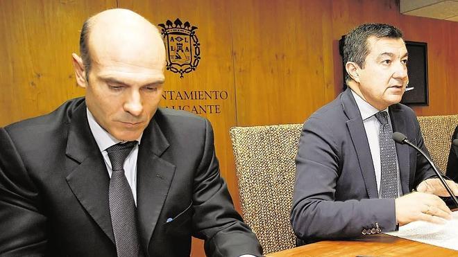 Hacienda enmienda otro pliego de Llorens por no primar el precio