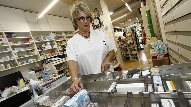 Los farmacéuticos rechazan la nueva fecha del Consell para pagar la deuda