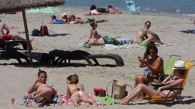 La Comunidad recupera la marca 'Costa Cálida' para atraer el turismo este verano