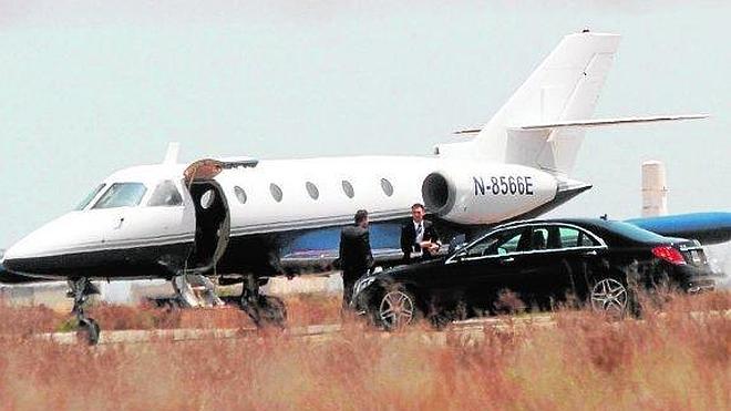 Liam Neeson destruirá un Ferrari y un avión en San Javier