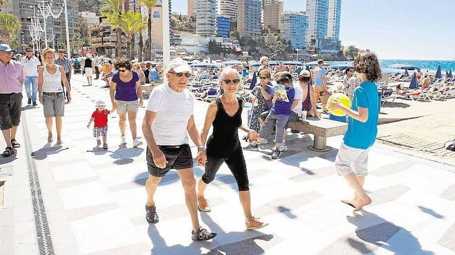 Benidorm superó en mayo la barrera del millón de pernoctaciones