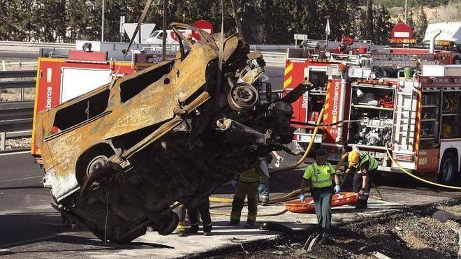 Ocho muertos de una misma familia en un brutal accidente en la A-7 cerca de Cox