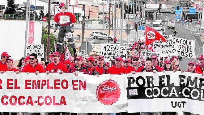 Coca-Cola ofrece ahora volver a Alicante a los mayores de 54 años