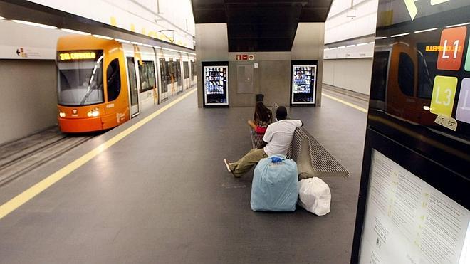 La Generalitat adjudica por 3,9 millones la instalación de un sistema de protección para el TRAM