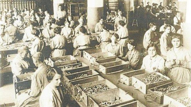 Trincheras con nombre de mujer