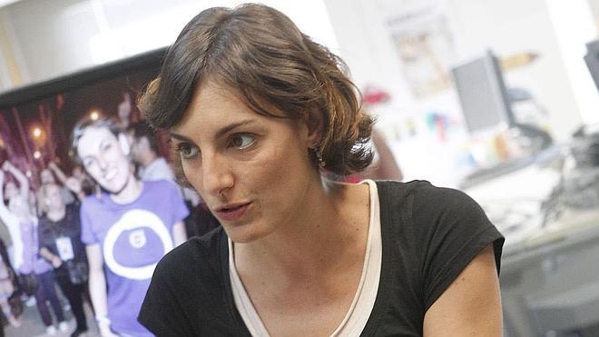 Lola Sánchez dona el 65% de su sueldo a unos 'okupas' y un comedor social