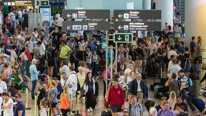 El Altet, tercer aeropuerto de España más utilizado por compañías 'low cost'