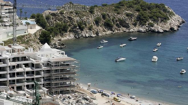 El Gobierno invierte en el litoral de Altea 15.841€