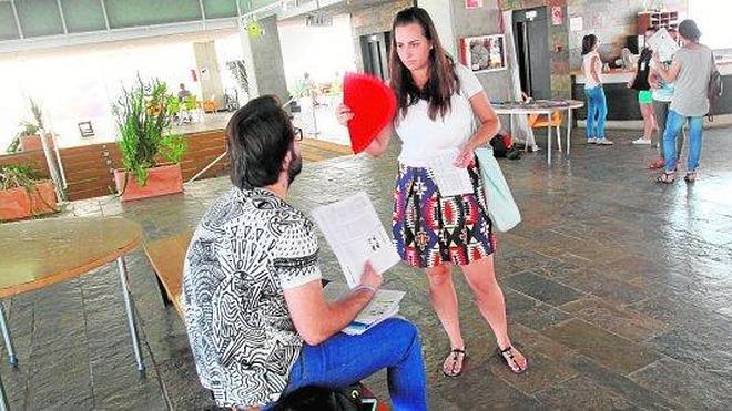 Apuntes como abanicos en la UNED