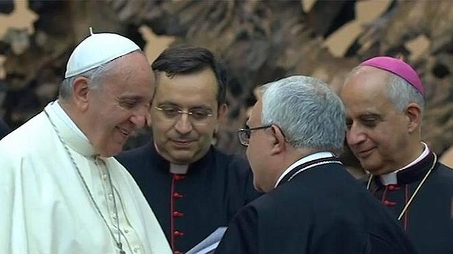 El obispo Murgui entrega en Roma al Papa la programación diocesana de este curso