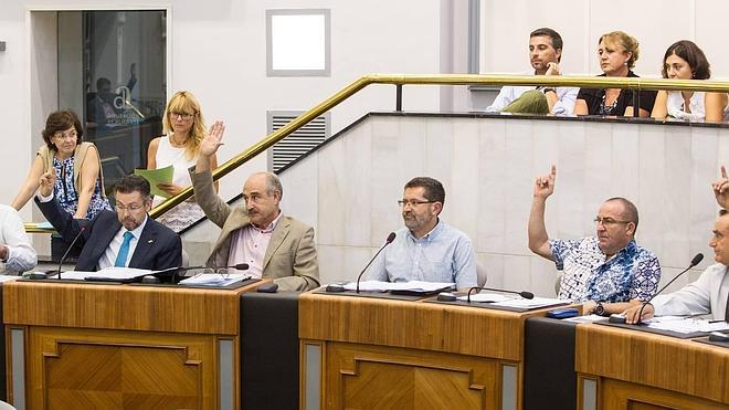 Aprueban la resolución del contrato de gestión de residuos con Cespa-Ortiz