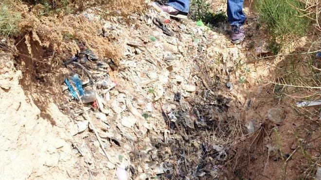El juzgado acepta ampliar la denuncia del Ayuntamiento por enterramientos ilegales de basura en La Murada