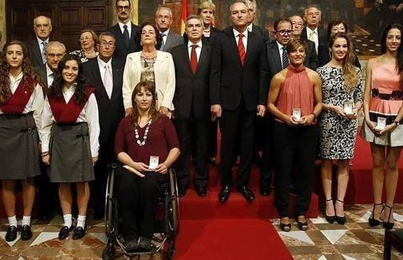 Fabra señala al independentismo catalán como un riesgo para la salida de la crisis