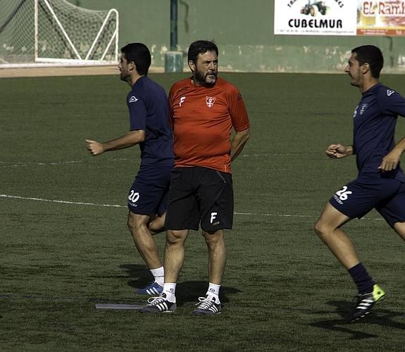 El Orihuela ficha a Juan Cartagena como técnico