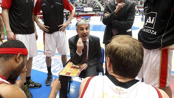 Fallece José Luis Abós, exentrenador del CAI Zaragoza