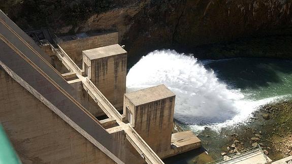 La Diputación de Alicante pide al Júcar 12 hectómetros de agua para el consumo