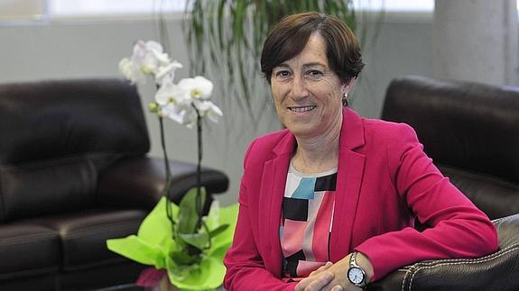 La consejera de Sanidad muestra su apoyo en el Congreso de Enfermedades Raras