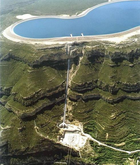 Pastor pide 12 hectómetros de agua del Júcar para la provincia