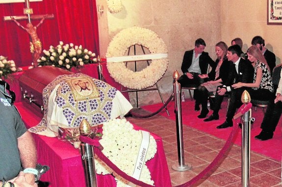 Alicante despide a Manzanares