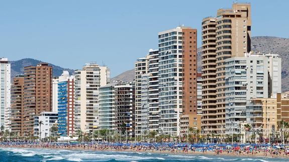 Benidorm logra en octubre la mejor ocupación desde 2002, con el 89,2%