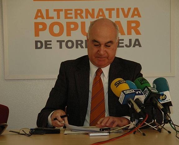 Soler acusa al PP de «enchufar» a sus afines en la empresa del agua