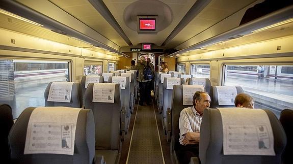 Los usuarios de AVE crecen un 13,5% y los de avión aumentan un 5,5%