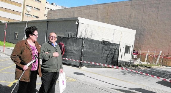 Educación construirá en el parking del Rosell un aulario para la Escuela de Enfermería