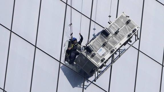 Rescate a 240 metros de altura en el nuevo World Trade Center