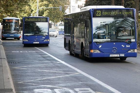 El Consell prevé recortar las frecuencias de los autobuses hasta un 70% en cinco años