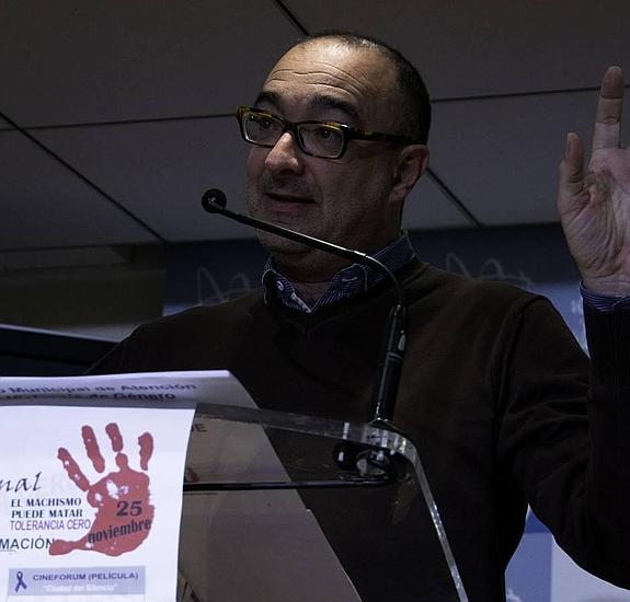 Ochenta mujeres piden ayuda al servicio contra la violencia machista en el último año