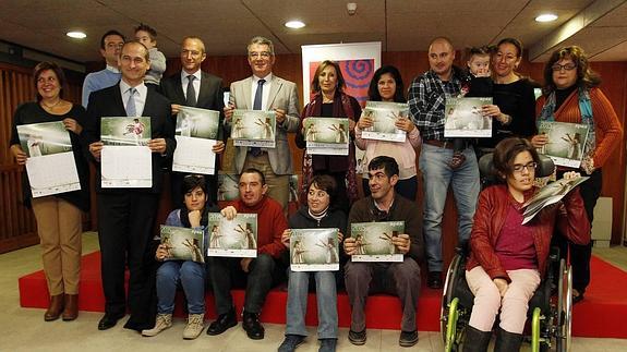 Apsa presenta su Calendario Solidario que cumple ya su décimo aniversario