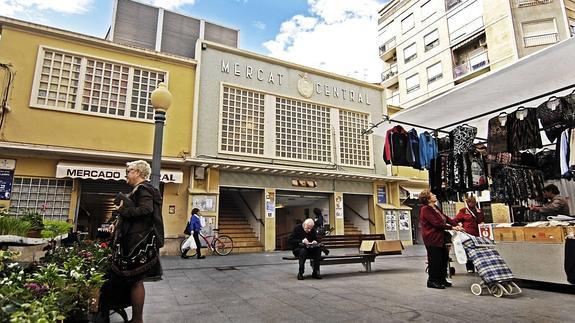 'Salvem el Mercat' de Elche apuesta por paralizar el actual proyecto