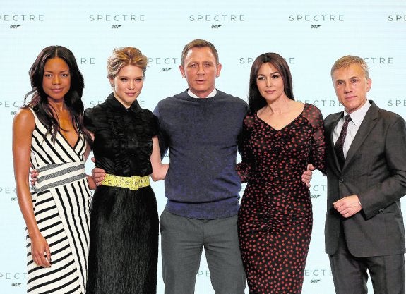 Bellucci y Seydoux serán las nuevas 'Chicas Bond'