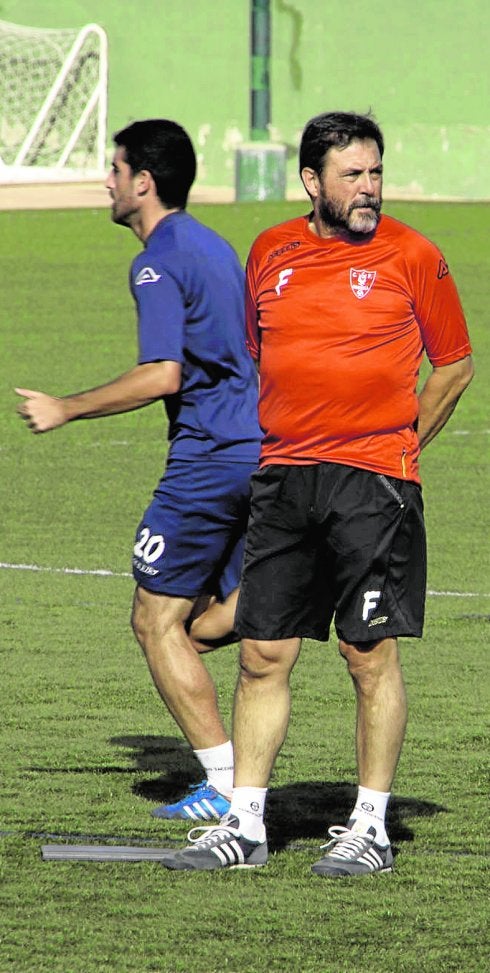 El Orihuela defiende su primer liderato