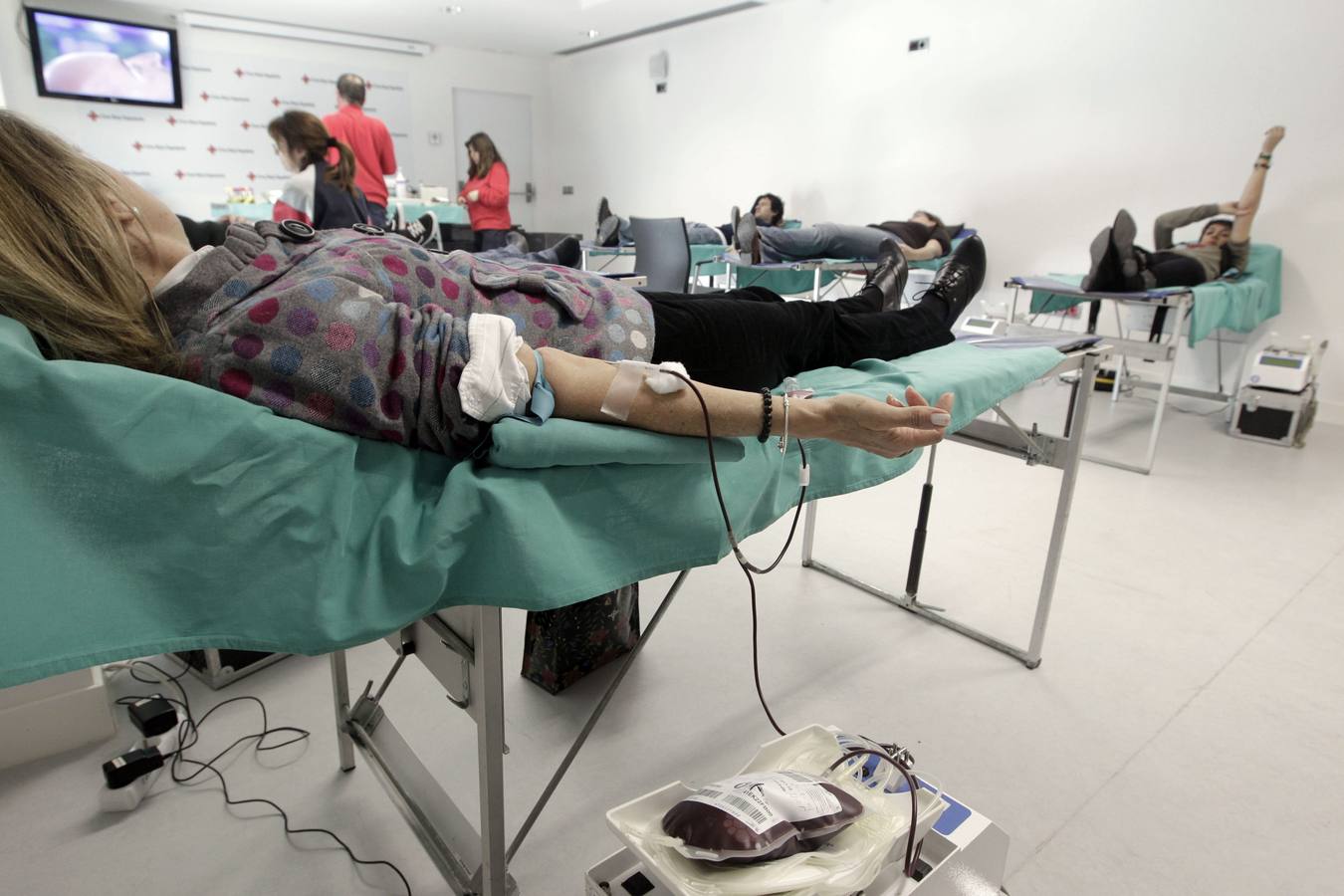 El Centro de Transfusiones de Alicante pide nuevos donantes de sangre