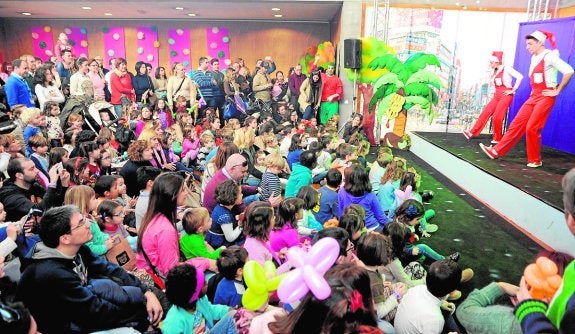 Cuentacuentos, karaoke y cine en la última jornada del 'Family Fest'