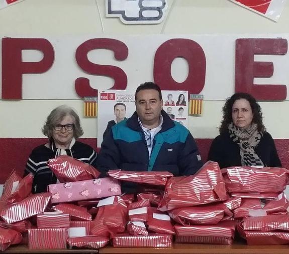 Donación socialista de juguetes