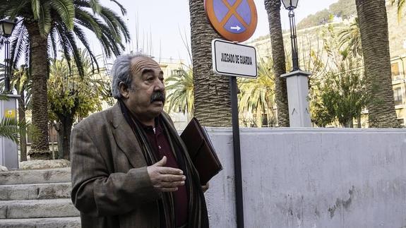 El exalcalde del PSOE: «No se ha acreditado nada de lo que se me acusa»