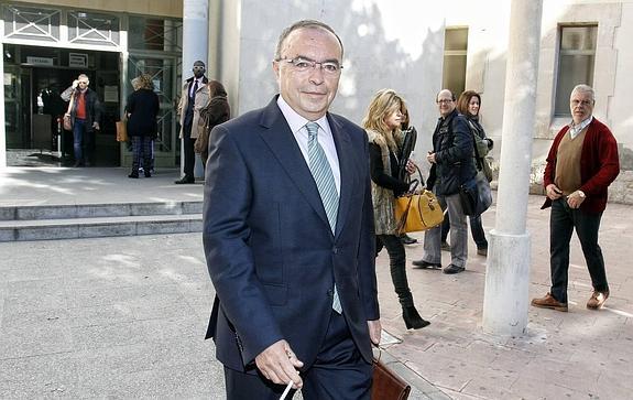 La Audiencia tumba otro intento de Castedo para librarse del 'caso PGOU'