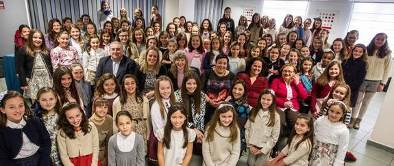 Las candidatas a Bellea Infantil conocen al jurado