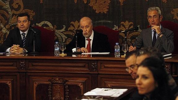 El equipo de gobierno apoya a Miguel Valor como alcalde hasta el final de la legislatura