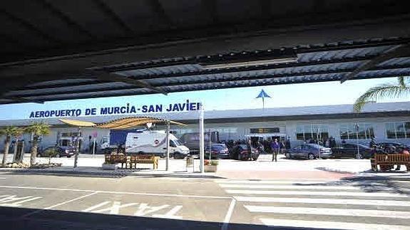 Aena tendría que devolver 10 millones a la UE si deja el aeropuerto de San Javier