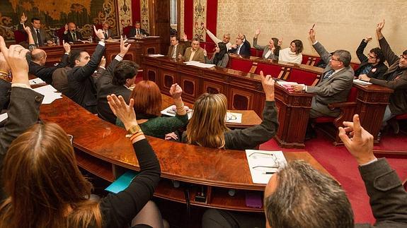 El pleno de Alicante aprueba por unanimidad la retirada del PGOU