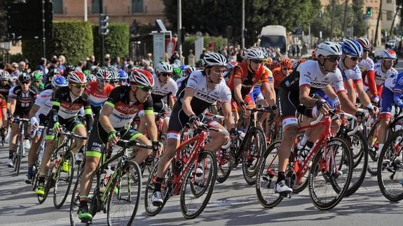 El estonio Taaramäe gana la Vuelta a Murcia dejando patente su potencia