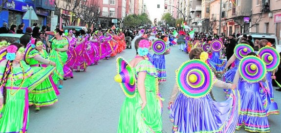 '3D' gana el concurso de disfraces de carnaval